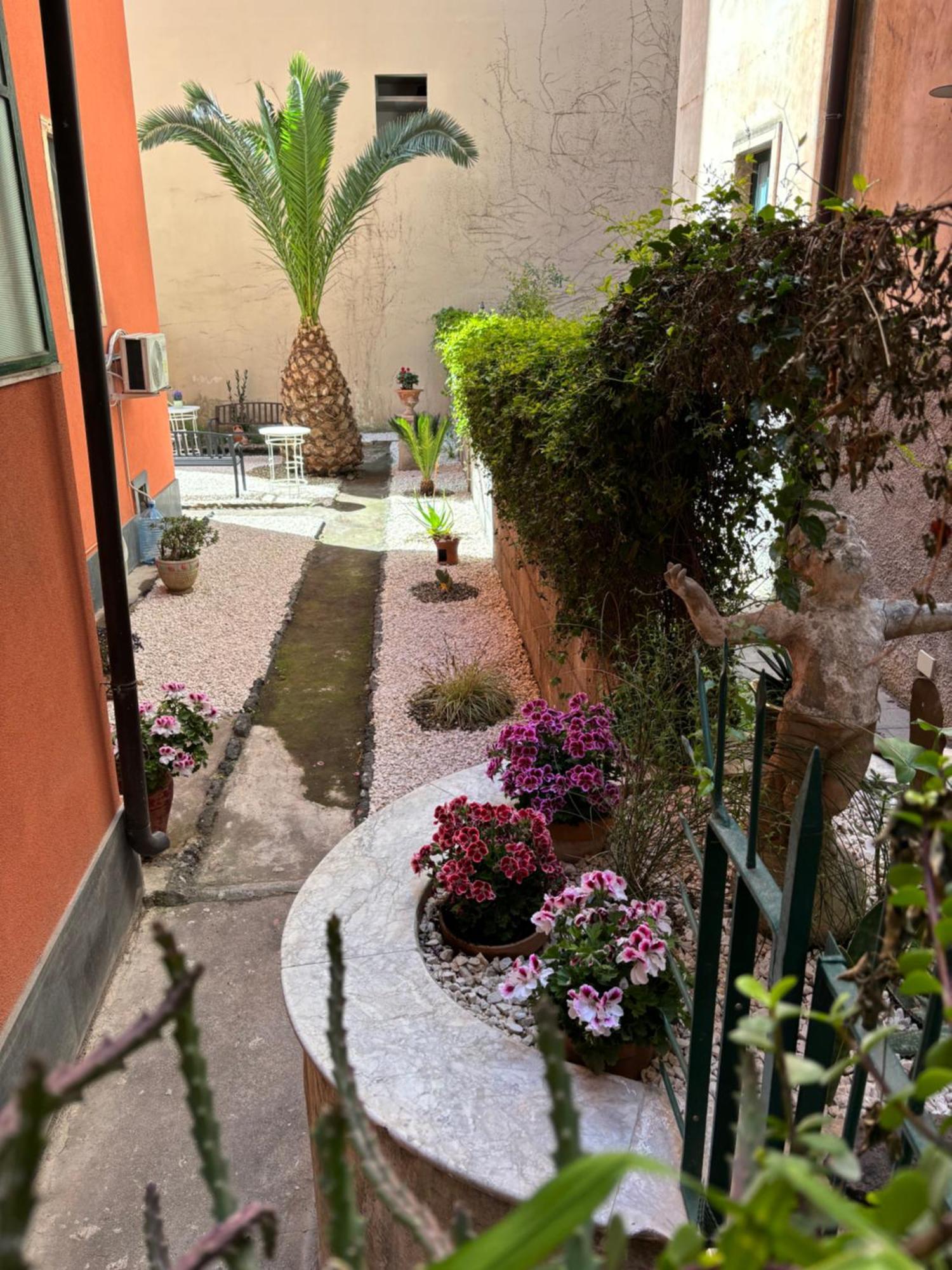 Il Giardino Casa Vacanze Catania Exterior photo
