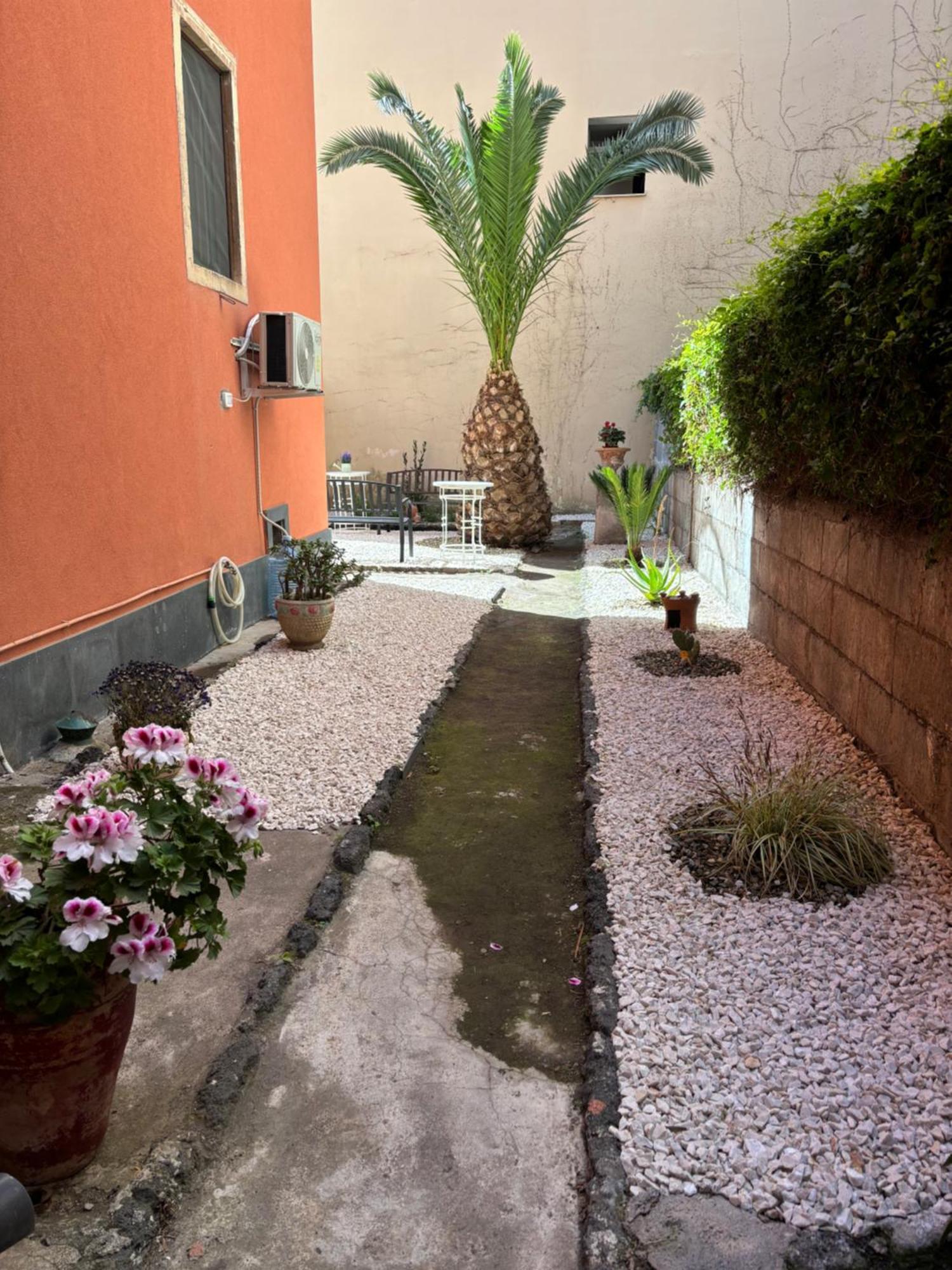 Il Giardino Casa Vacanze Catania Exterior photo